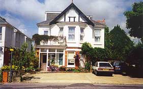 Ashbourne Guest House B&B,  Christchurch